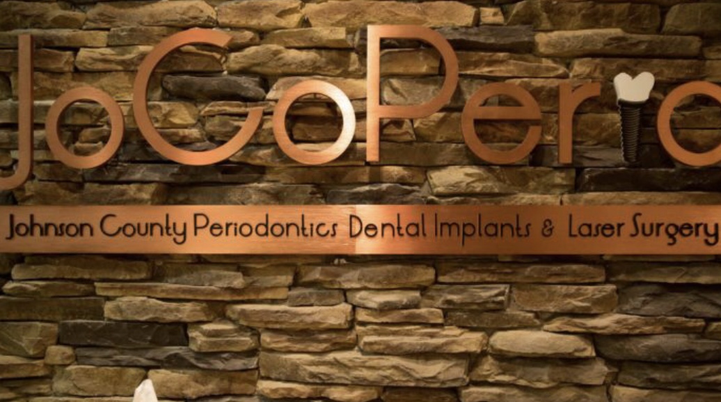 Johnson County Periodontics& Dental Implants: Ryan, Tull Lara DDS, Ms photo 5