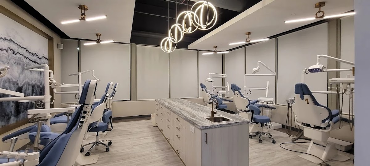 Ace Dental Center - Chicago photo 2