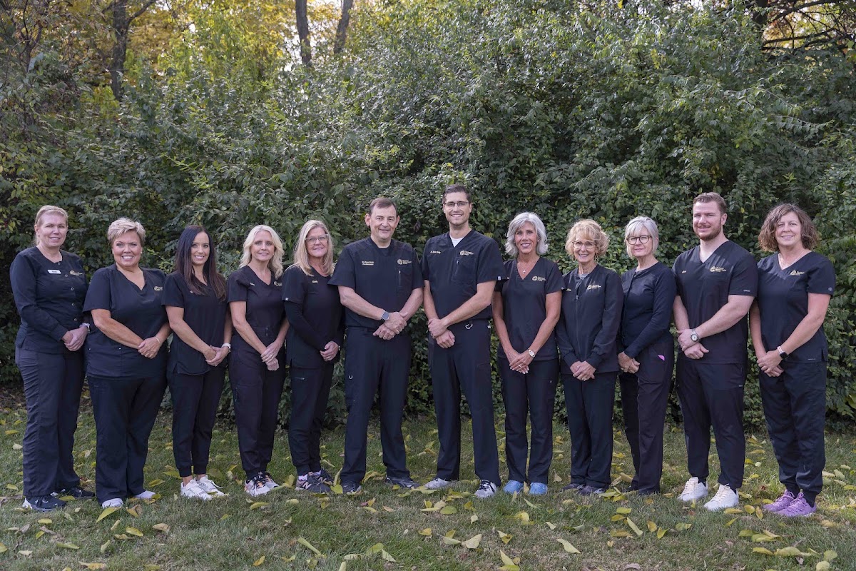 The Center for Aesthetic & Implant Dentistry photo 1