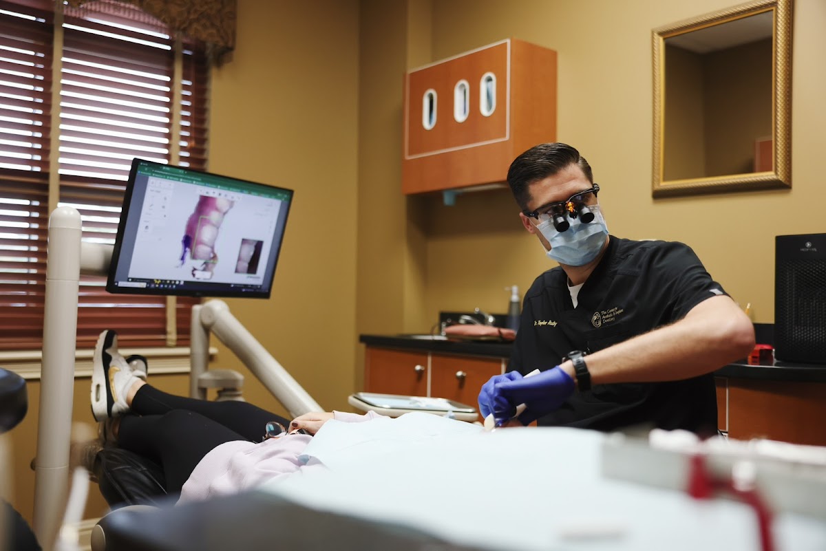 The Center for Aesthetic & Implant Dentistry photo 2