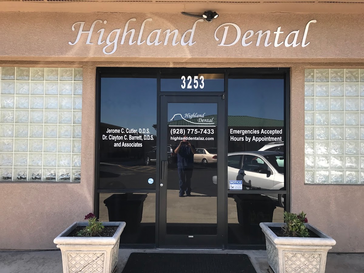 Highland Dental photo 1