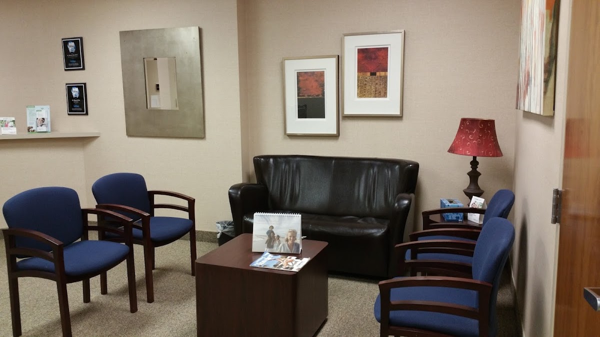 Rai Oral Surgery and Dental Implants photo 2