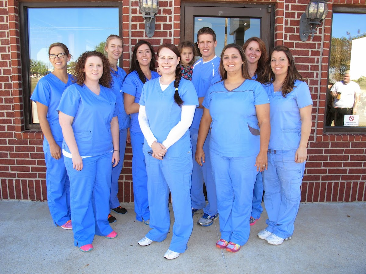 Custom Dental of Atoka - Dr. Matt Hookom and Dr. Phil Morton photo 4