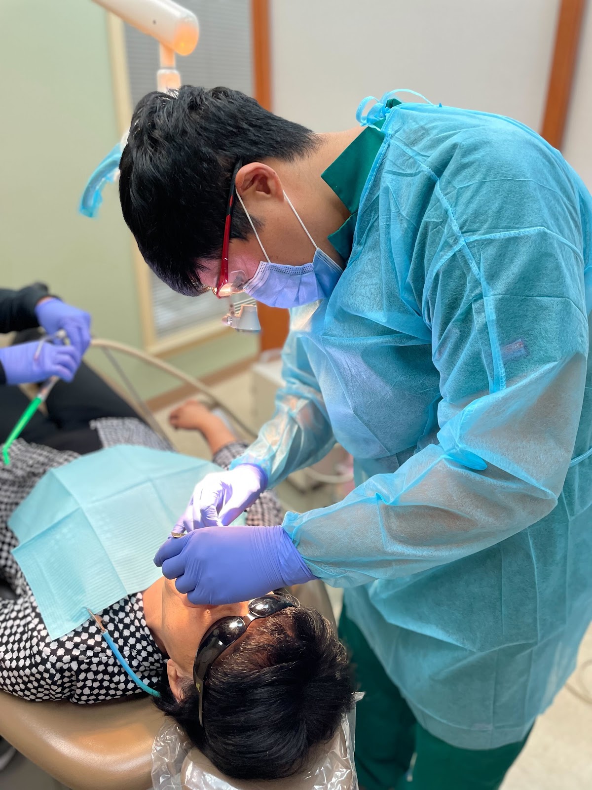 Titanium Dental Implants & Periodontics **$1,999 Implant Special** Best Price in Ga! photo 1