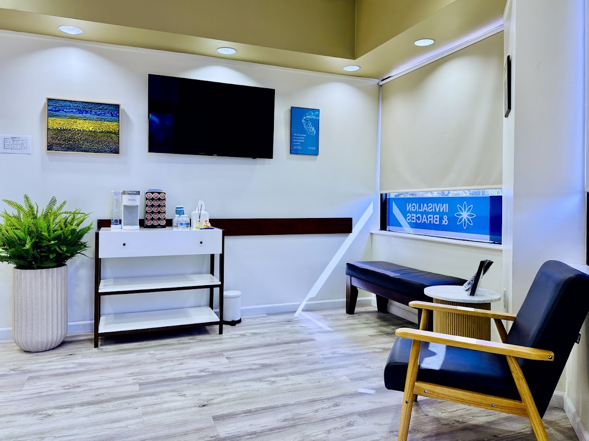Smile Care - Sc Dental Group Family Invisalign Emergency Dental Implants photo 4