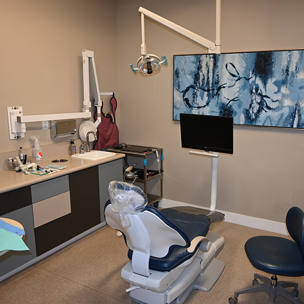 Kingsburg Family Dentistry And Implant Center photo 3