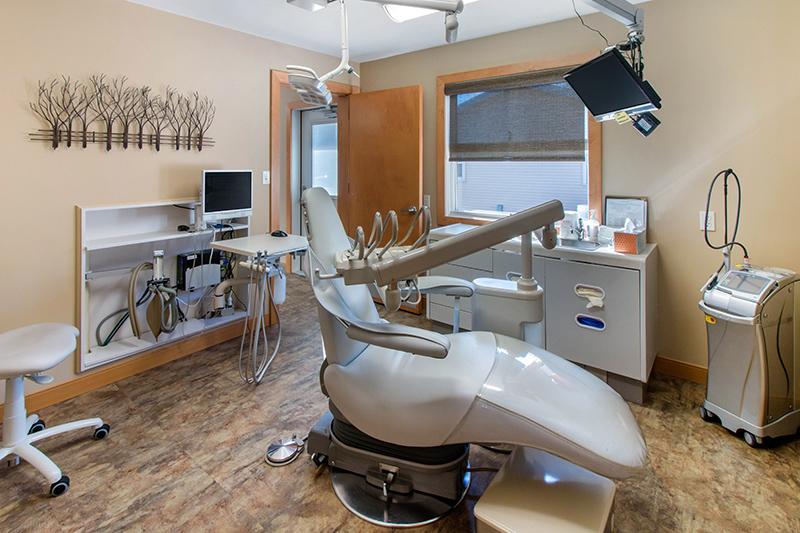 Mid Valley Dental, S.c. photo 1