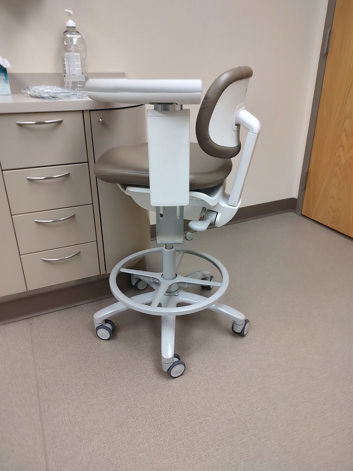 River Hills Dental photo 3