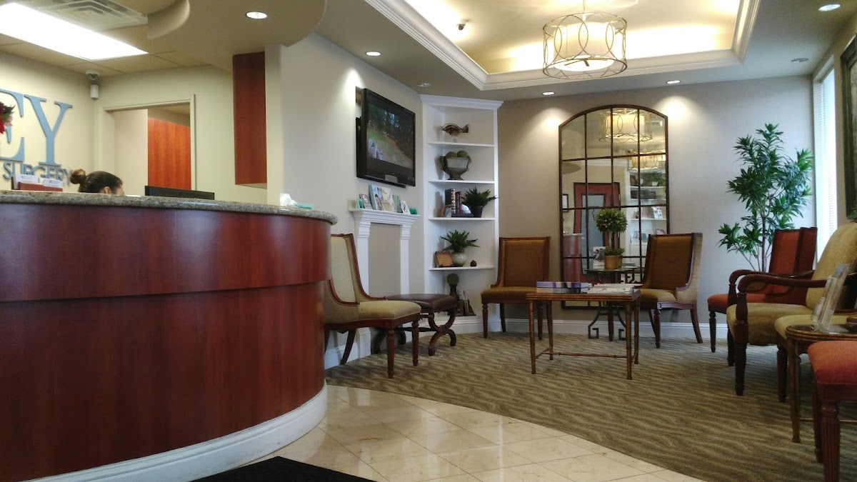 Valley Oral & Maxillofacial Surgery - Sacramento photo 3