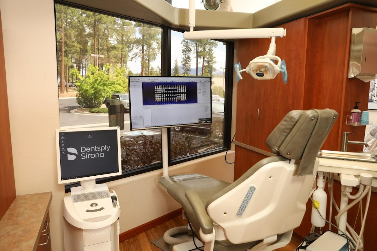Woodlands Village Dentistry photo 2