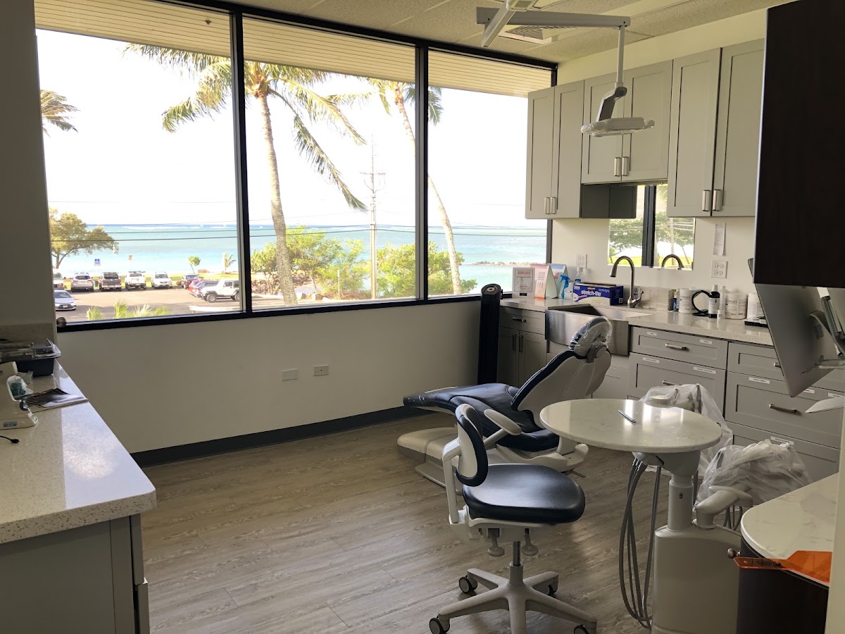 Periohi - Periodontics Hawaii - Dr Aaron Colby, Periodontist photo 1