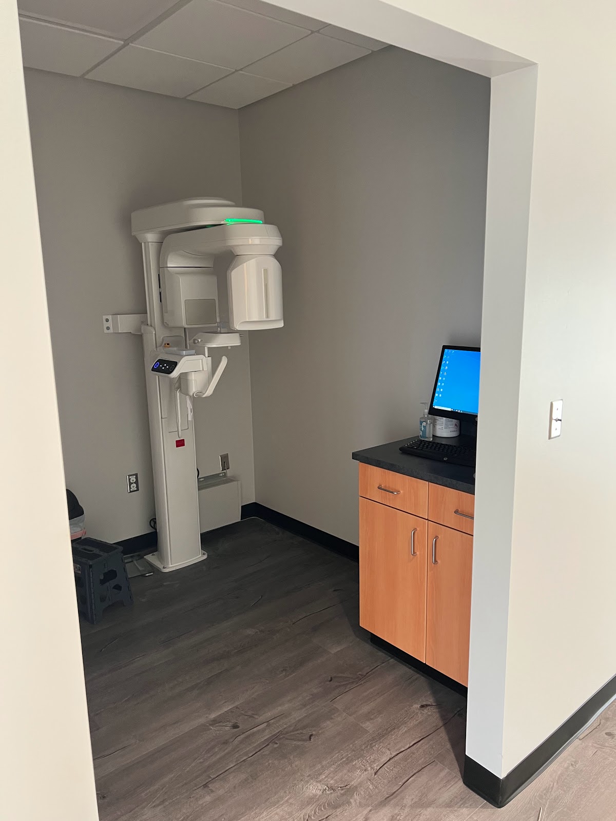 Half Moon Oral Maxillofacial and Implant Surgery - Fort Smith photo 4