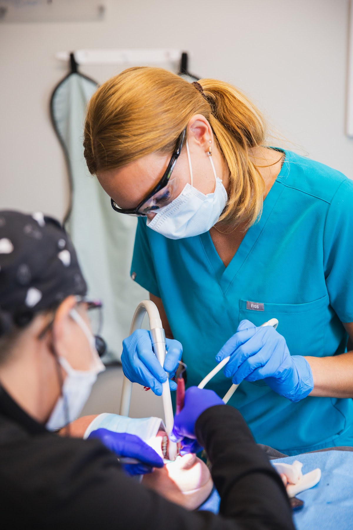 Michigan Implants & Periodontics photo 4
