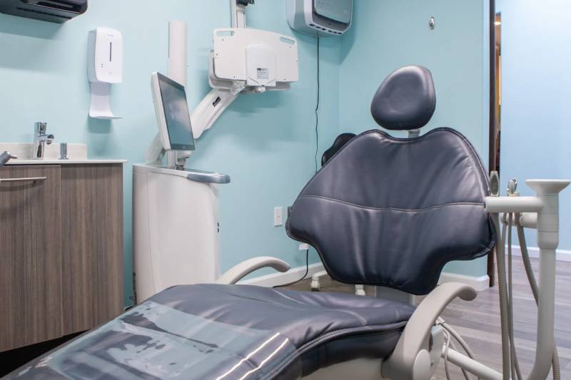 Grays Harbor Family Dentistry, Anthony Surratt, DMD photo 2