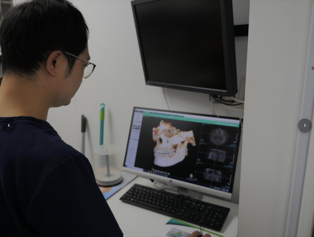 212 Smiling Cosmetic Dentistry photo 2