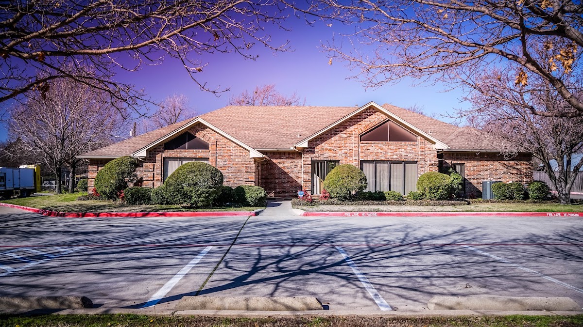 Root Periodontal & Implant Center - Denton photo 4
