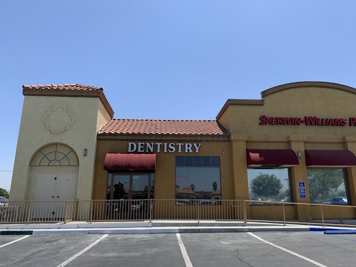 Doc Dental Smiles photo 1