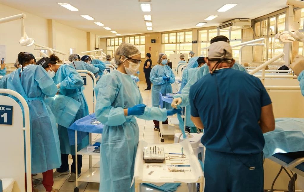 Trinon Live Implant Training & Course photo 6