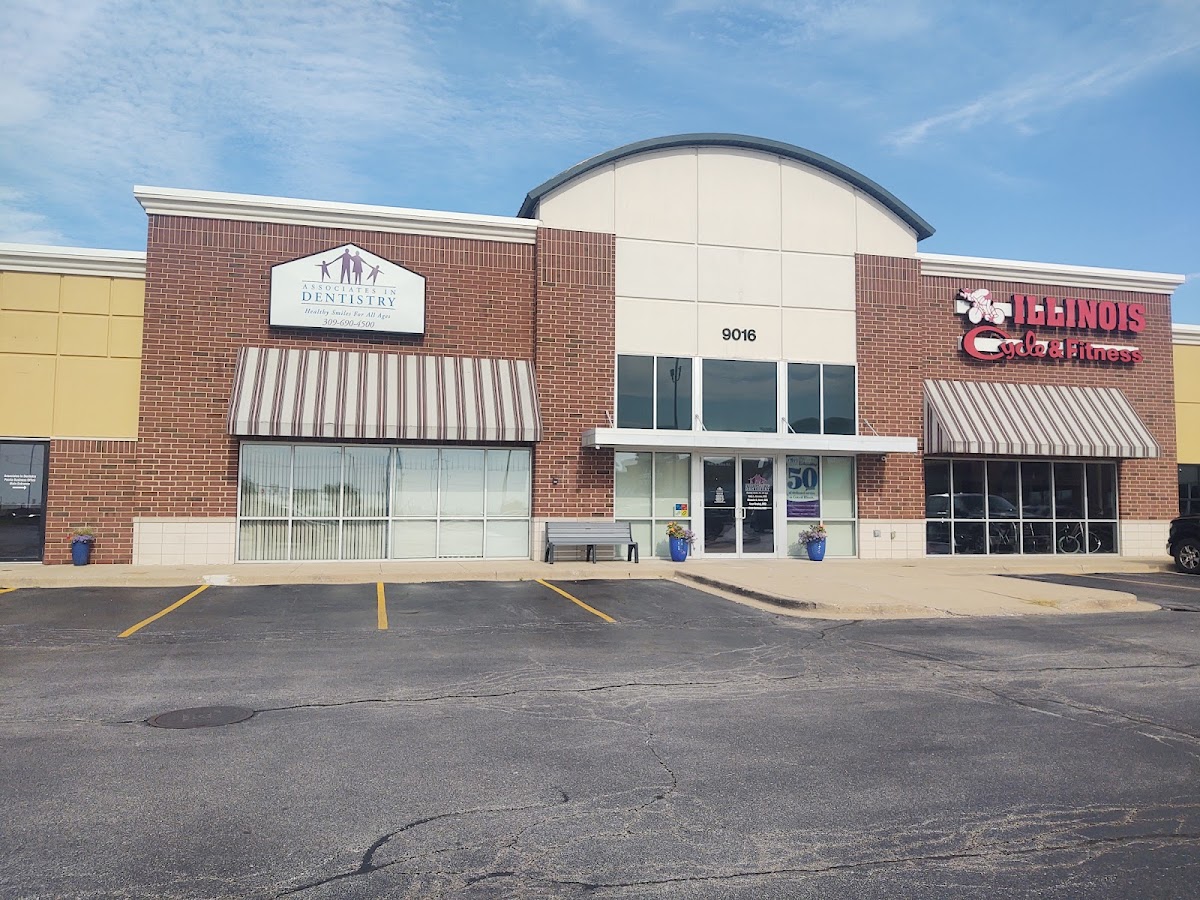 Associates in Dentistry in Peoria Il photo 2
