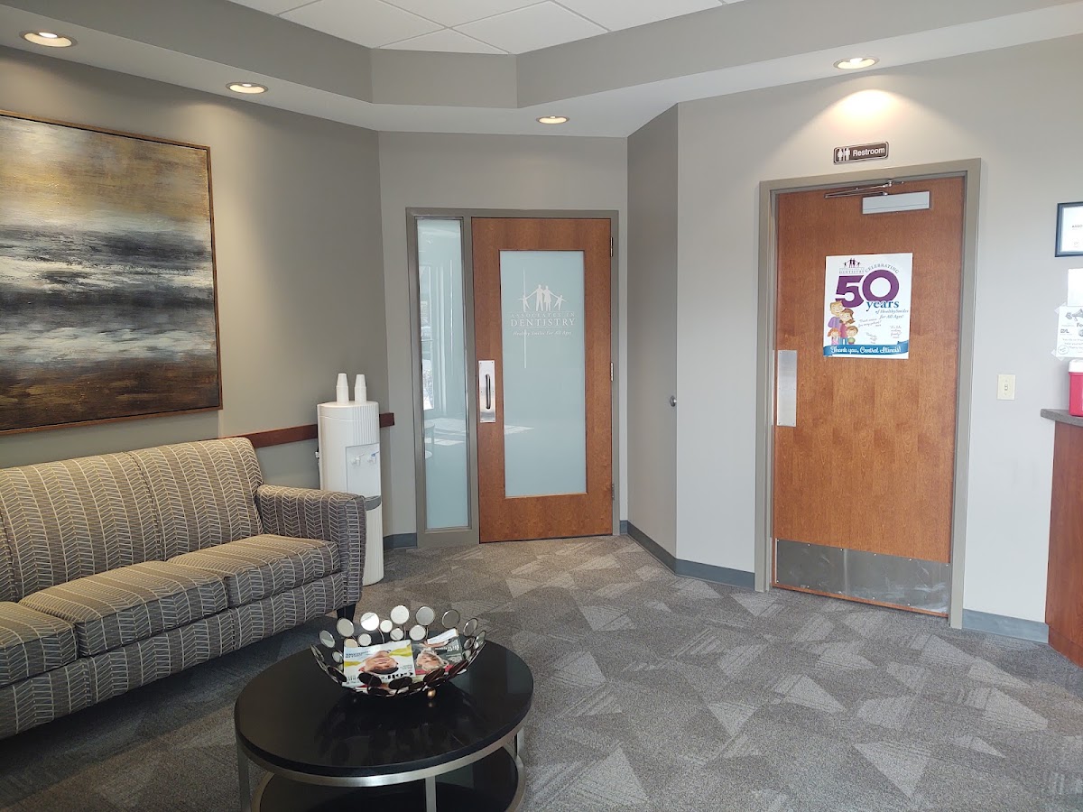 Associates in Dentistry in Peoria Il photo 4