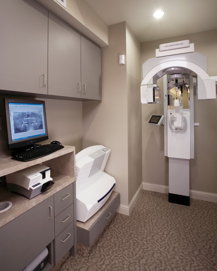 Next Dentistry: Salinas Cosmetic And Dental Implant Center photo 5
