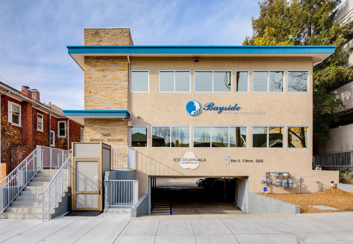 Bayside Oral And Maxillofacial Surgery photo 1