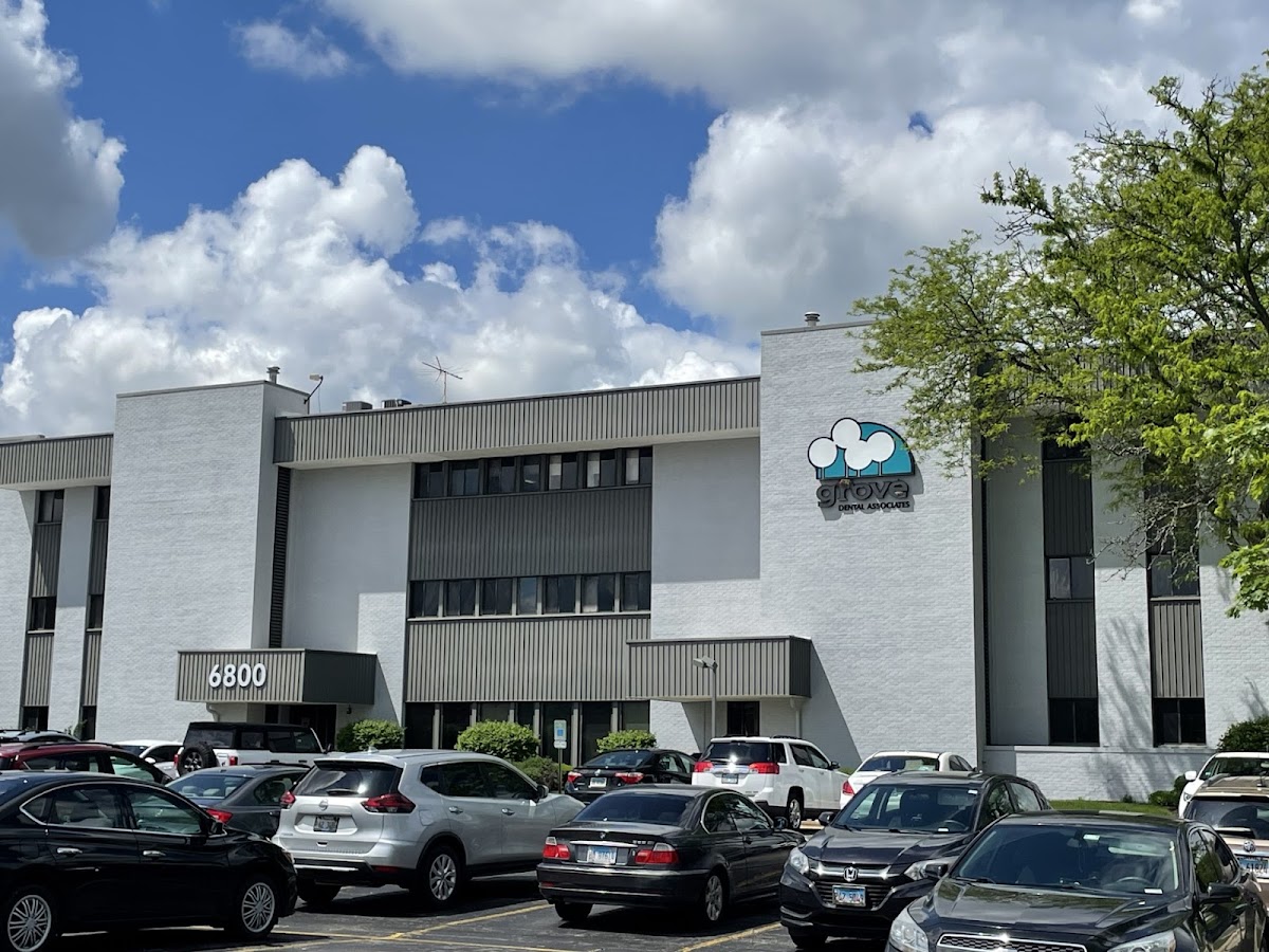 Chicago Dental Implants, Oral & Facial Surgery photo 1