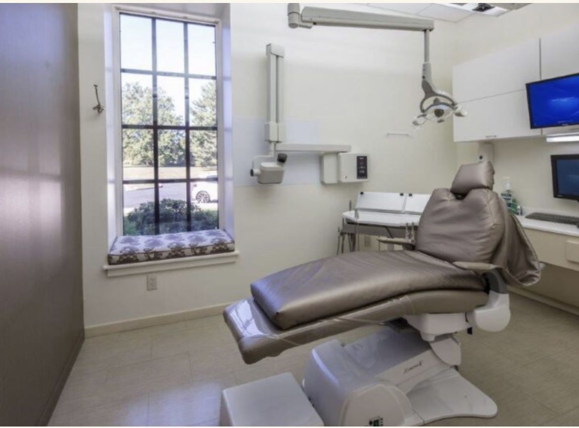 Montchanin Implant Center photo 3