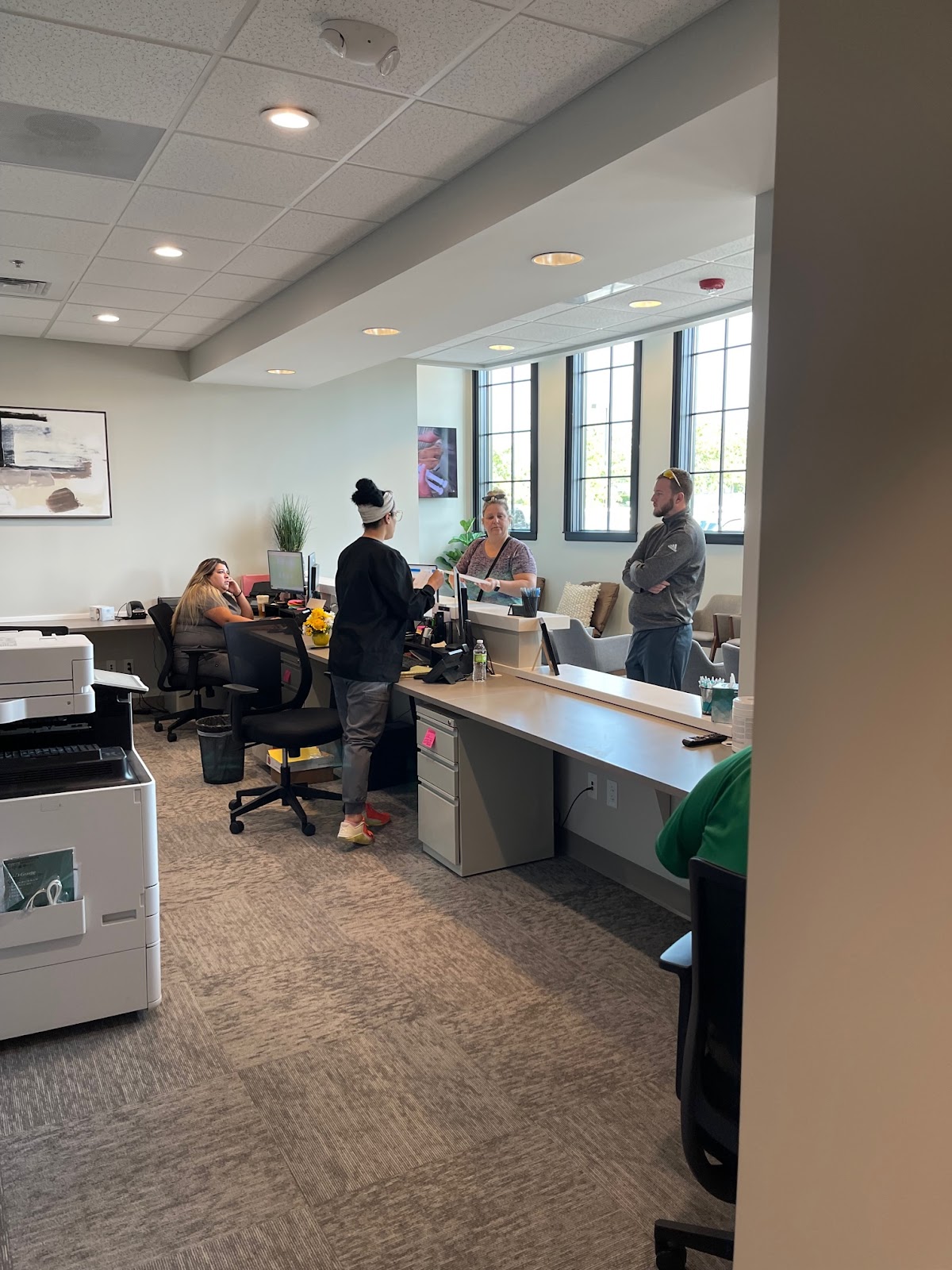 Kansas City Dental Implants & Oral Surgery - North Kansas City photo 4