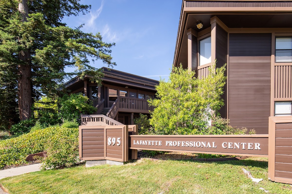 Lafayette Periodontics and Dental Implants photo 3