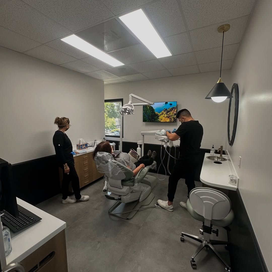 Restoration Dental Oc photo 5