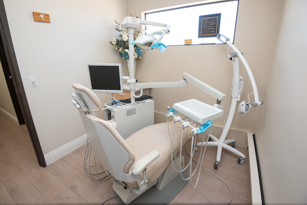 Desert Dentist photo 2