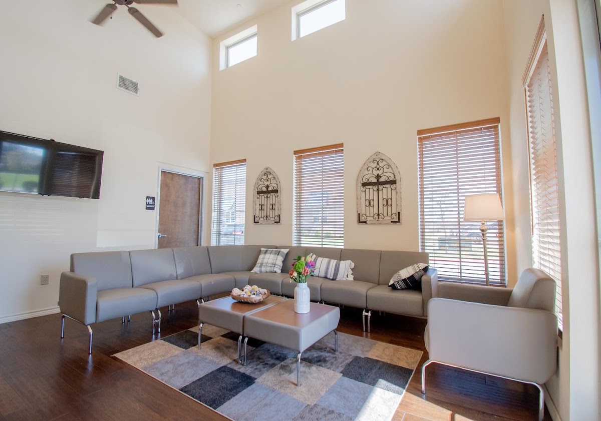 Trinity Valley Oral Surgery & Dental Implant Center photo 4