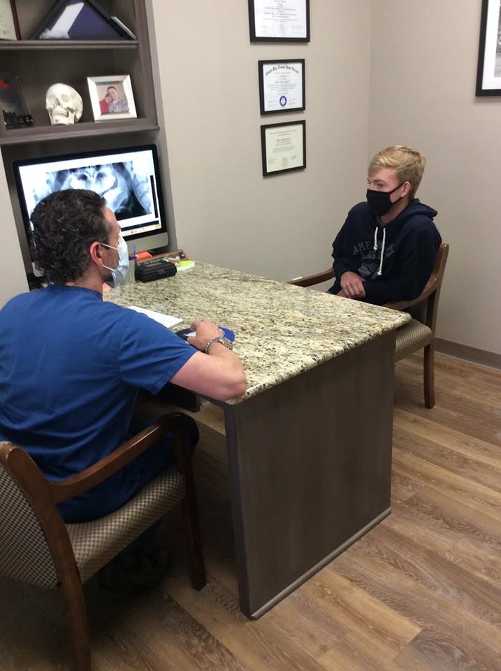 Hill & Ioppolo Oral & Dental Implant Surgery of Lubbock - Robert B. Ioppolo, DDS photo 3