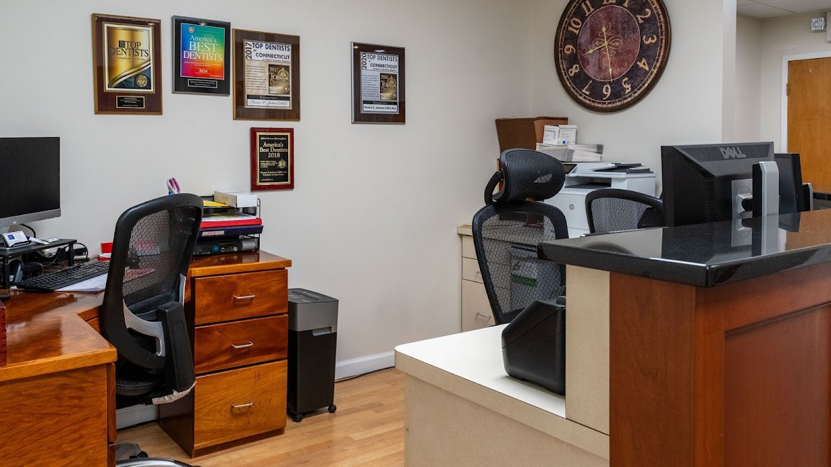 Periodontics & Implant Dentistry Center photo 4