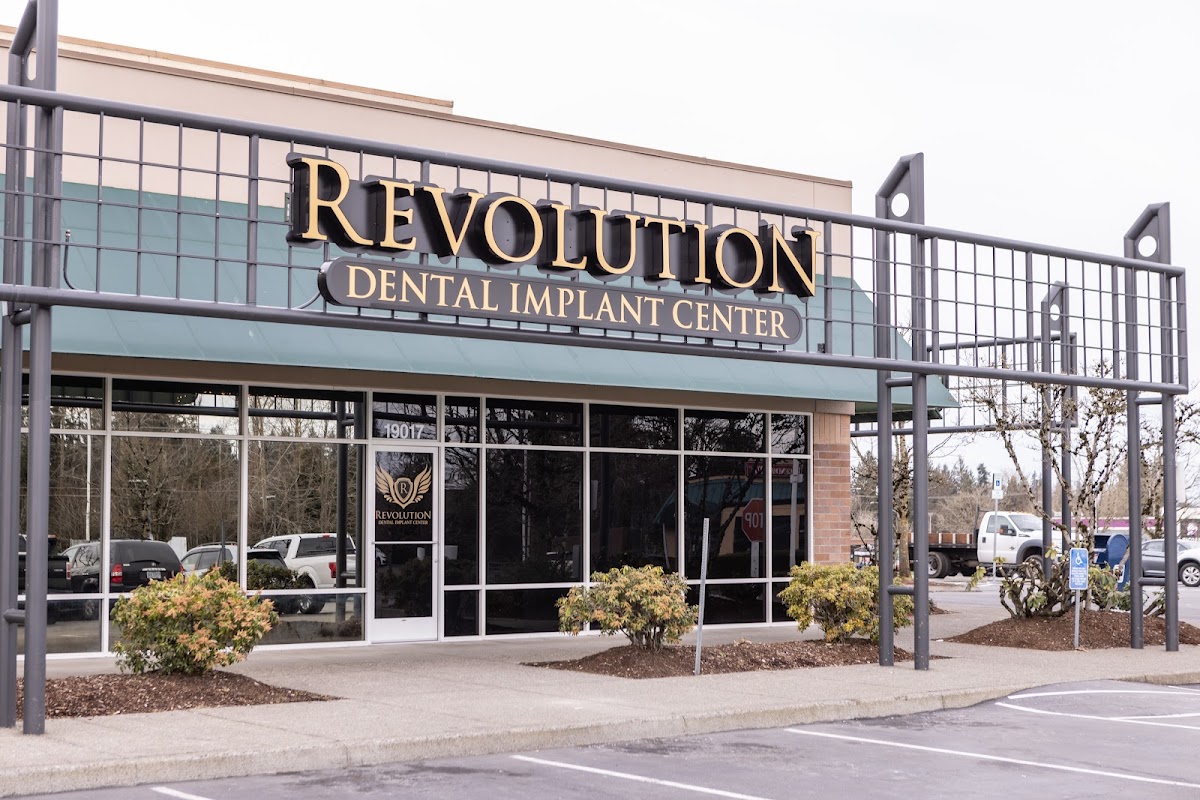 Revolution Dental Implant Center photo 3
