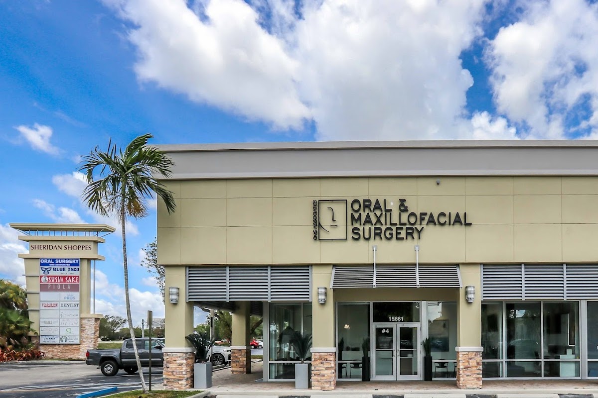 Oms Associates-oral & Maxillofacial Surgery & Dental Implants photo 2