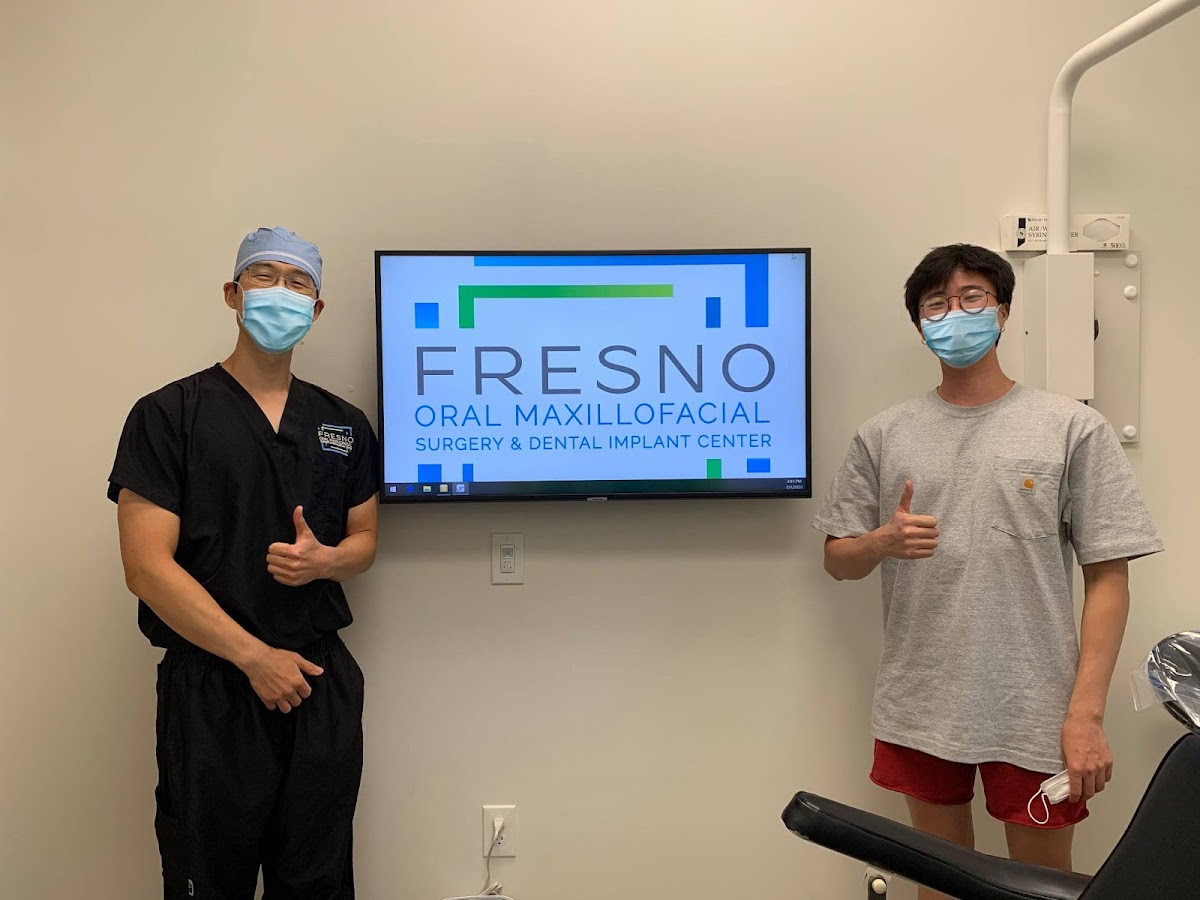 Fresno Oral Maxillofacial Surgery & Dental Implant Center And Wisdom Teeth photo 2