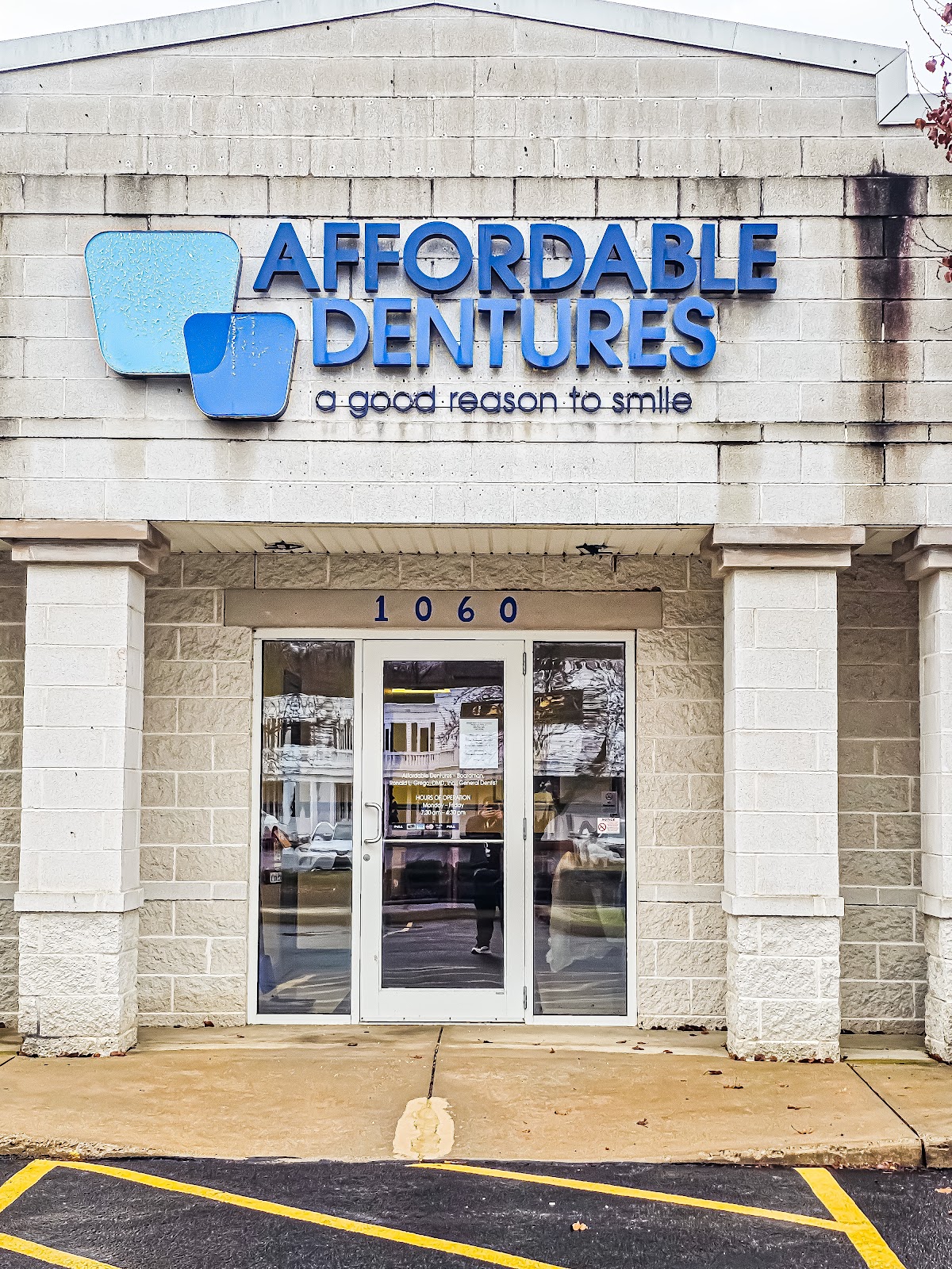 Affordable Dentures & Implants - Poland photo 2