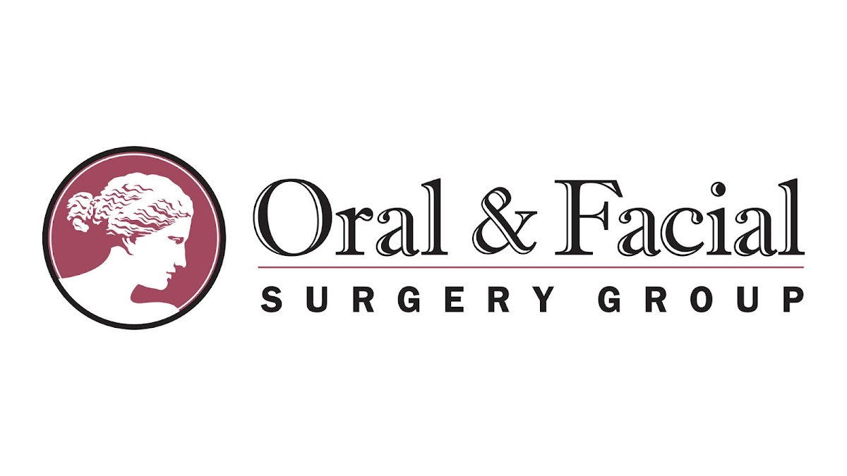 Oral & Facial Surgery Group photo 4