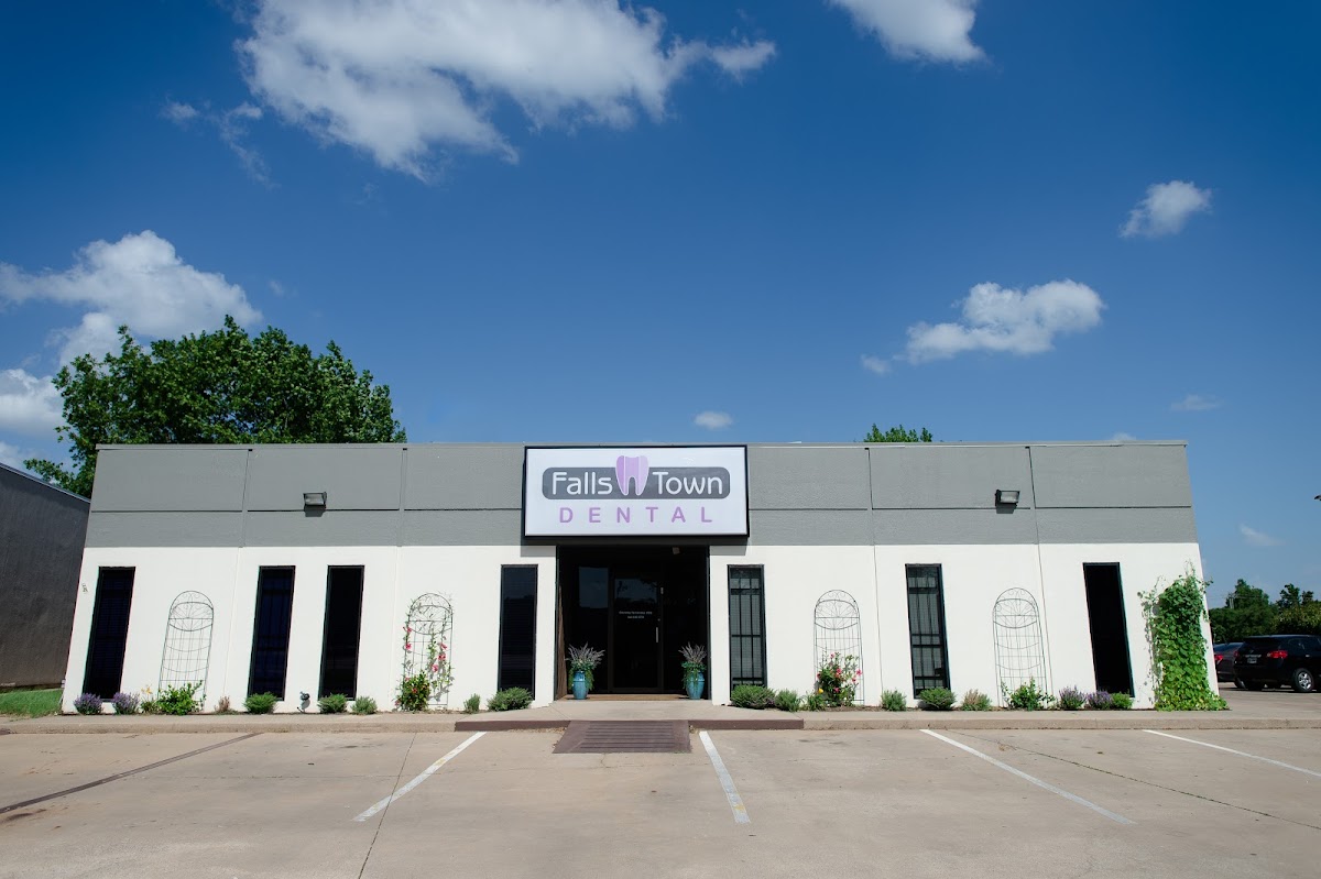 Falls Town Dental photo 4