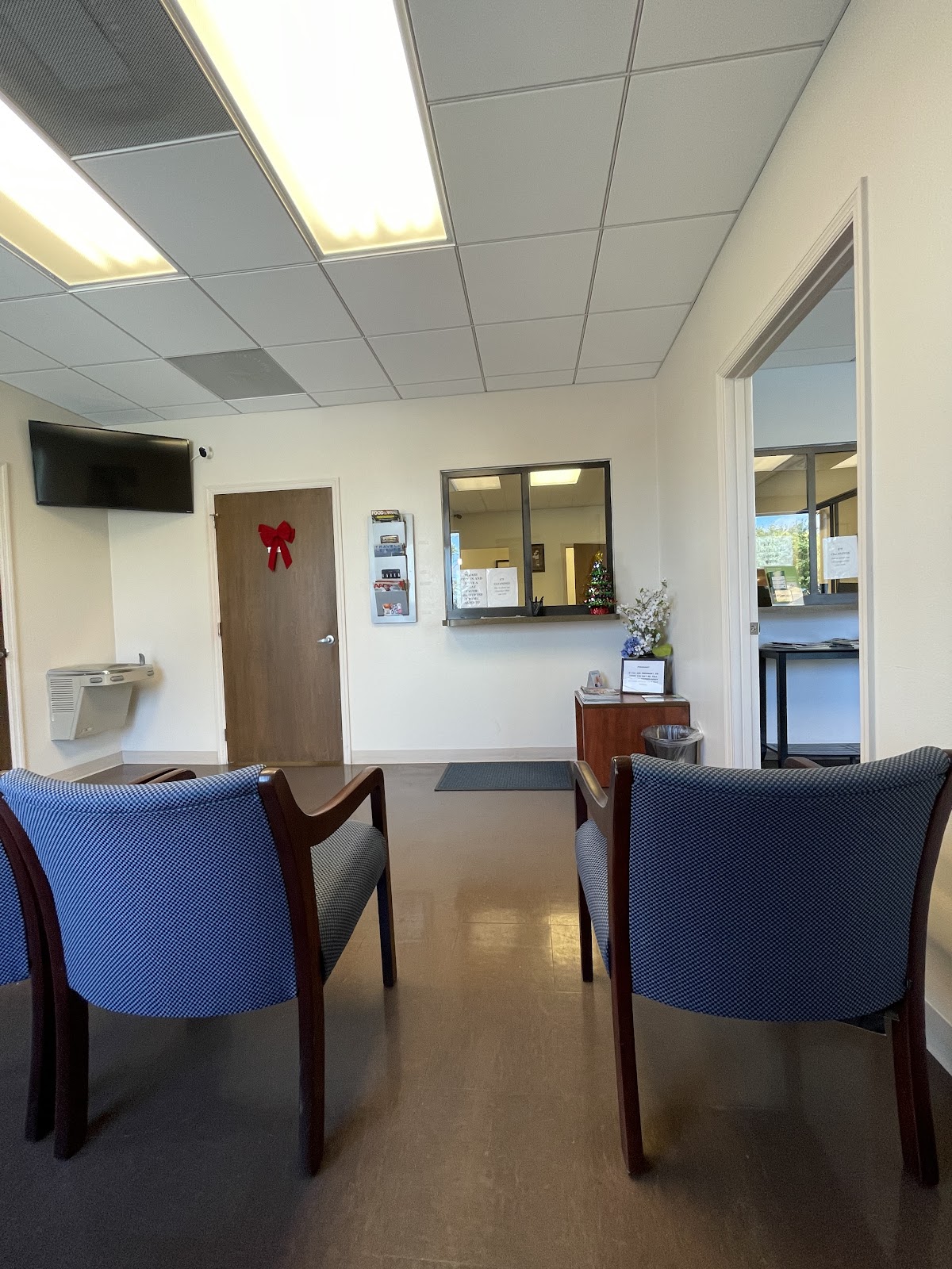 Extraction and Denture Center photo 5