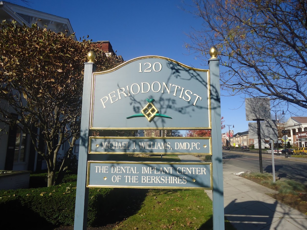 Western Mass Periodontics - Dr. Michael Williams photo 2