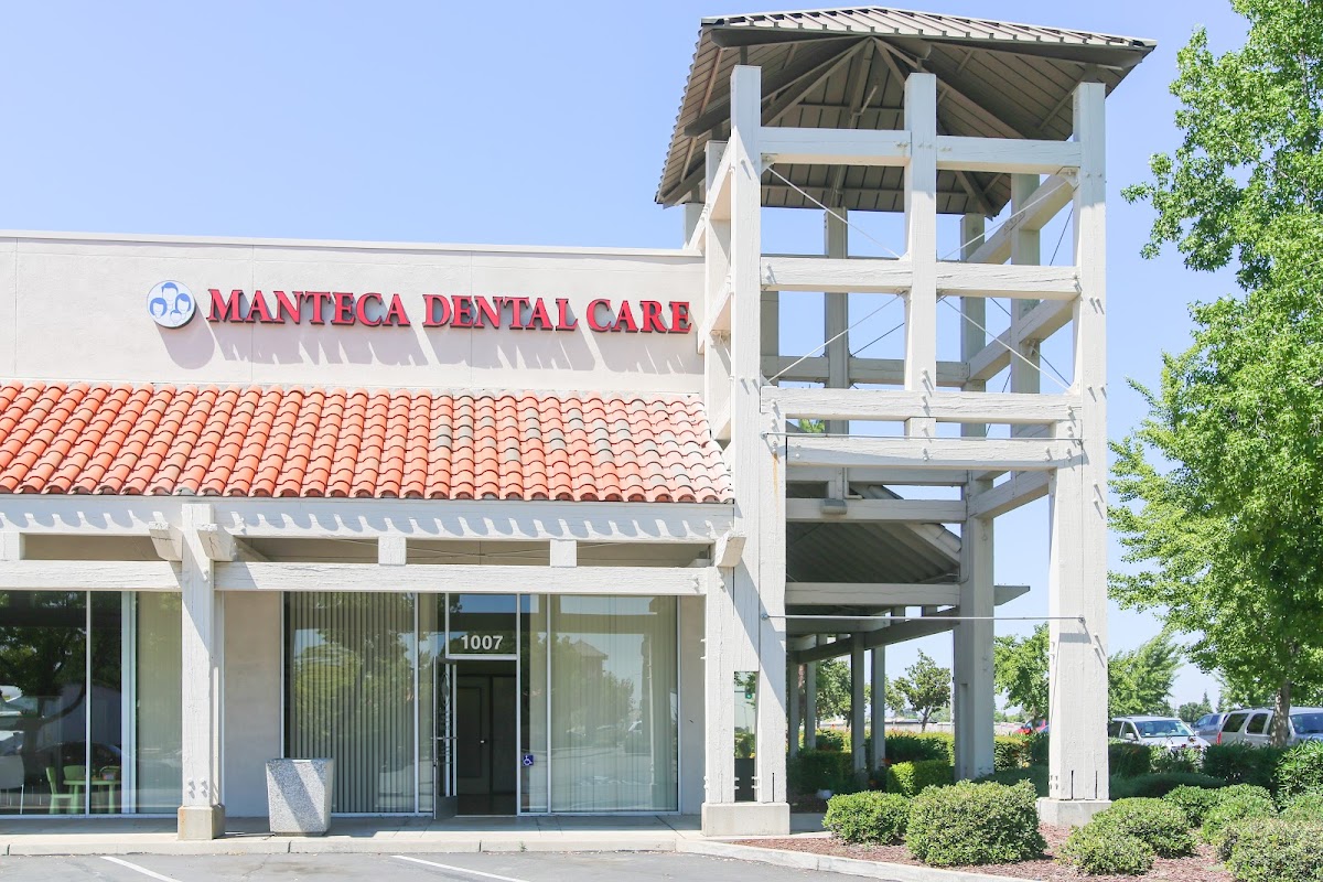 Manteca Dental Care photo 1
