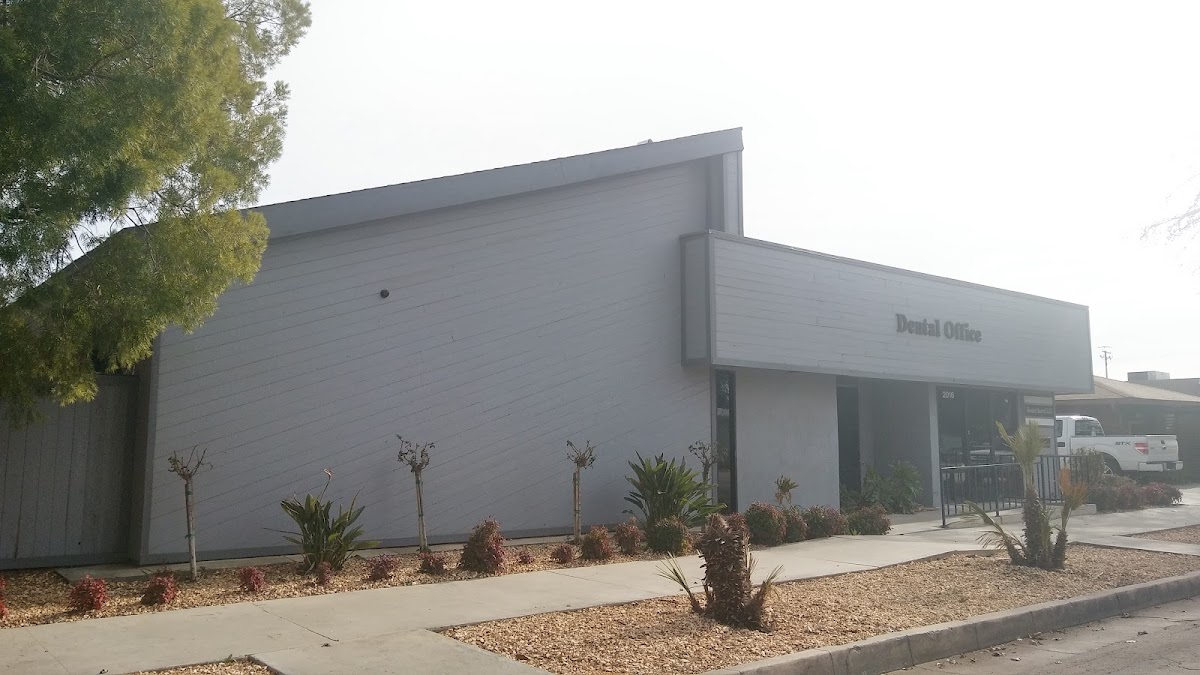 Smyle Dental Bakersfield photo 6