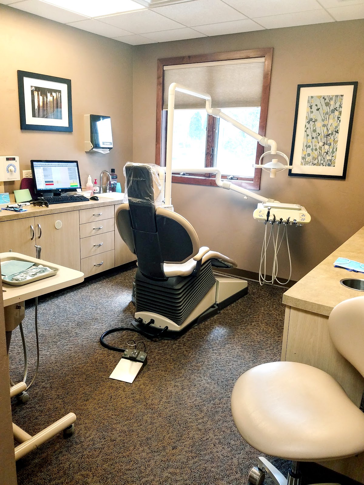 Rlj Dental photo 3