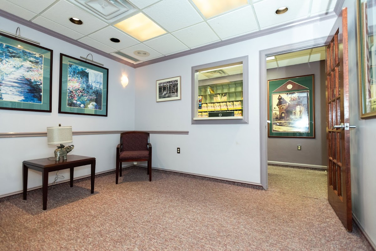 East Columbus Periodontic & Implant Dentistry [formerly Blank & Levy] photo 4
