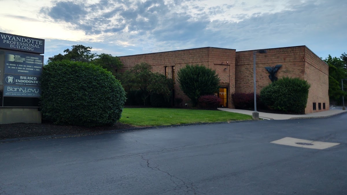 East Columbus Periodontic & Implant Dentistry [formerly Blank & Levy] photo 6