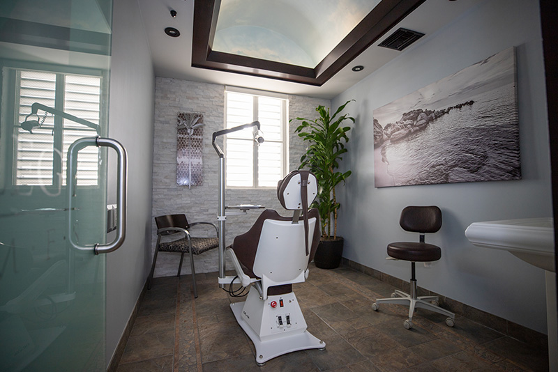 Silegy Omfs - Oral Surgeon photo 5