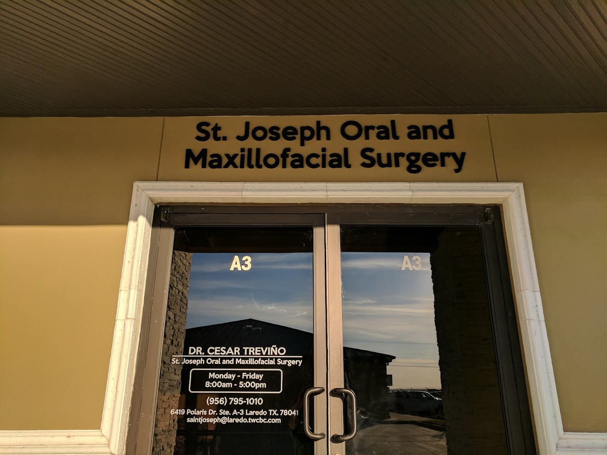 Dr. Cesar Trevino, St Joseph Oms photo 2